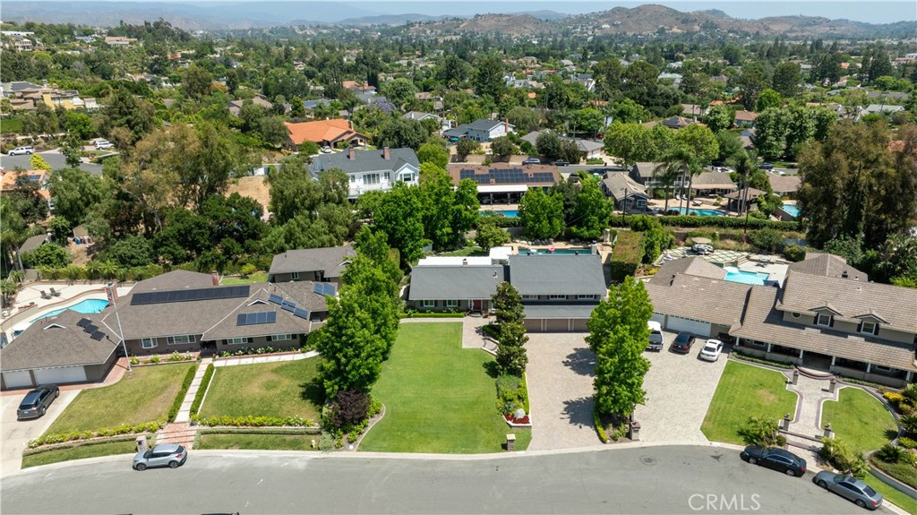 9642 James Circle