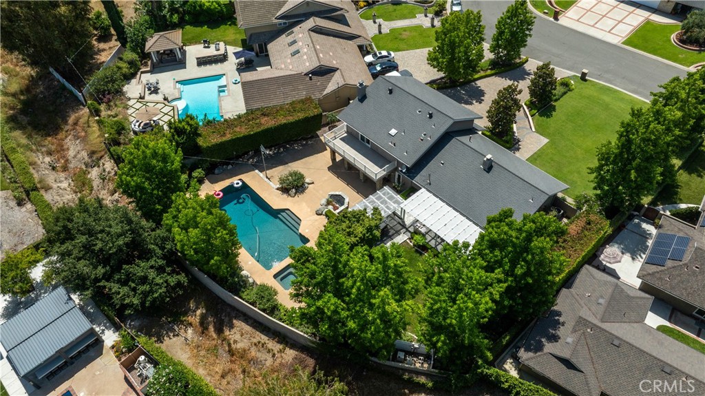 9642 James Circle