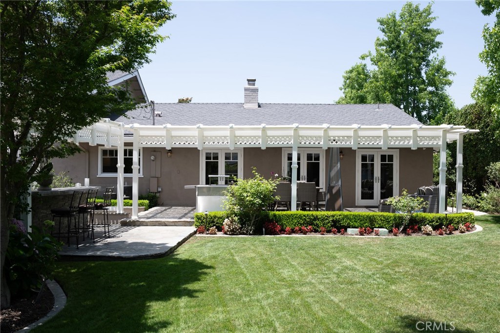9642 James Circle