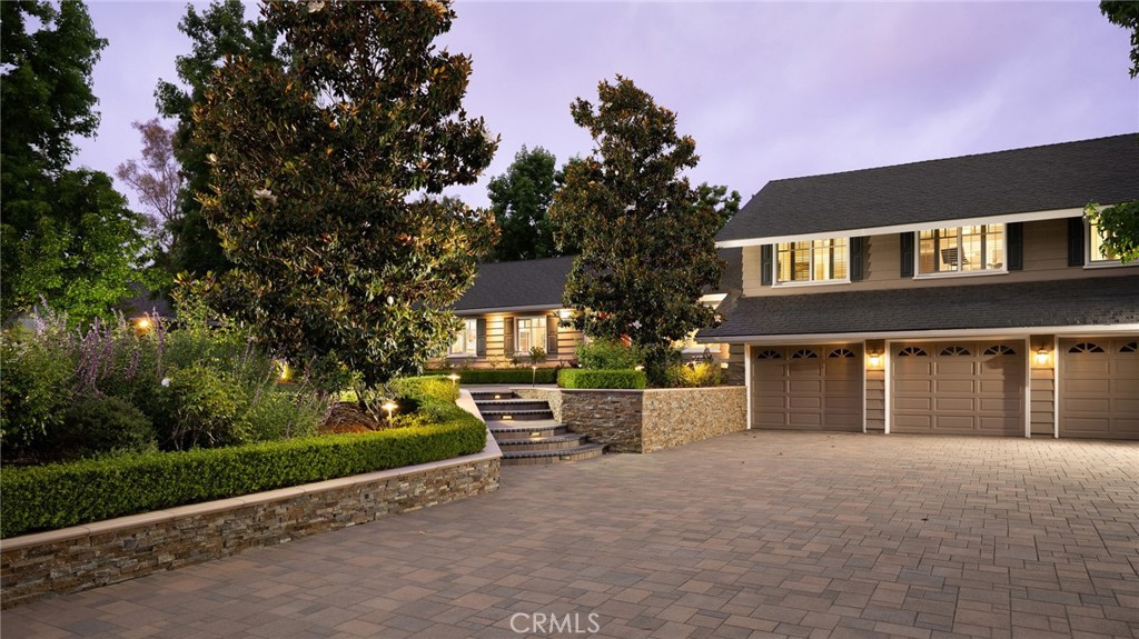 9642 James Circle