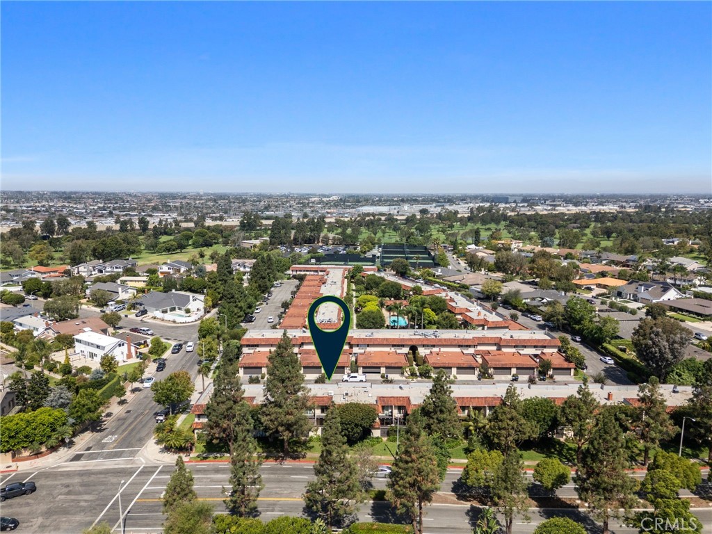 3008 Club House Circle