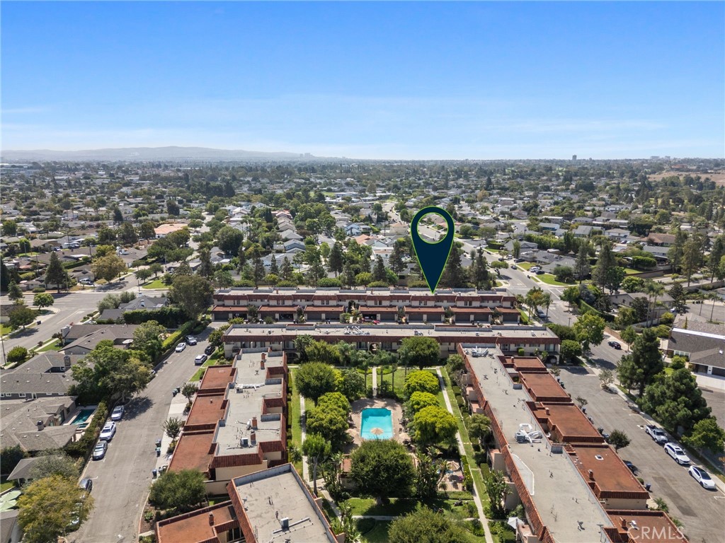 3008 Club House Circle