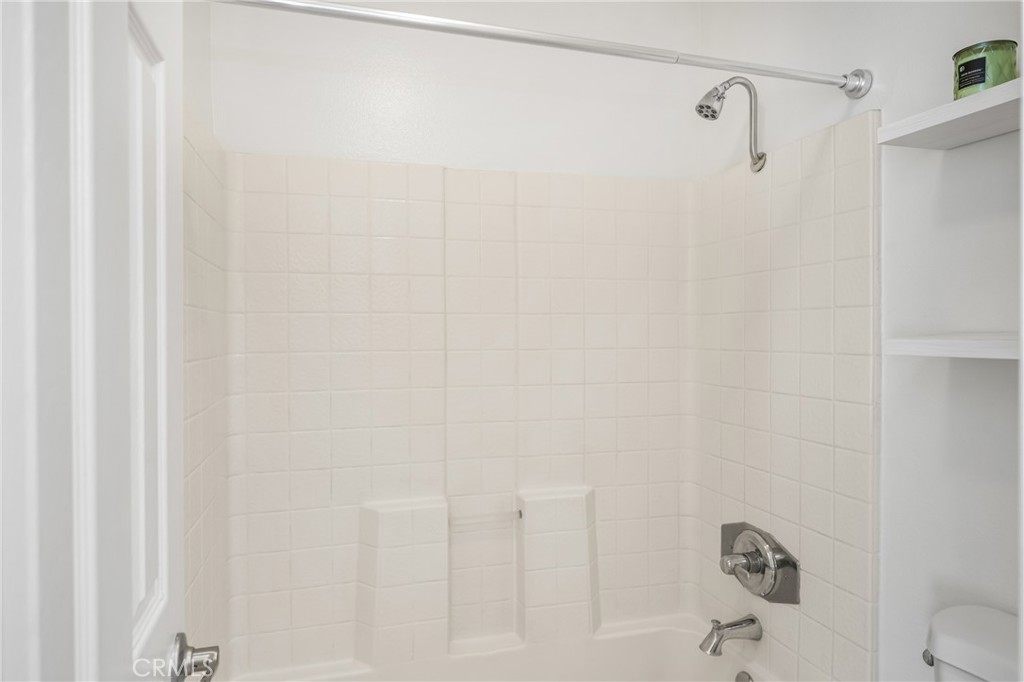 195 Chaumont Circle