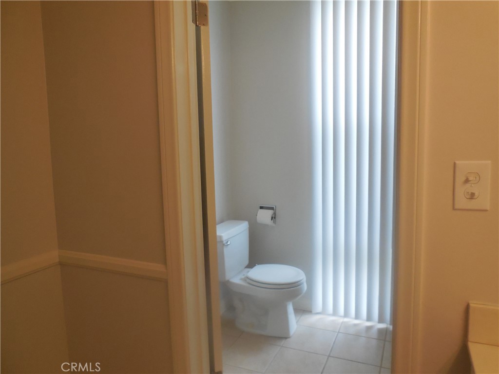 201 S La Esperanza R1