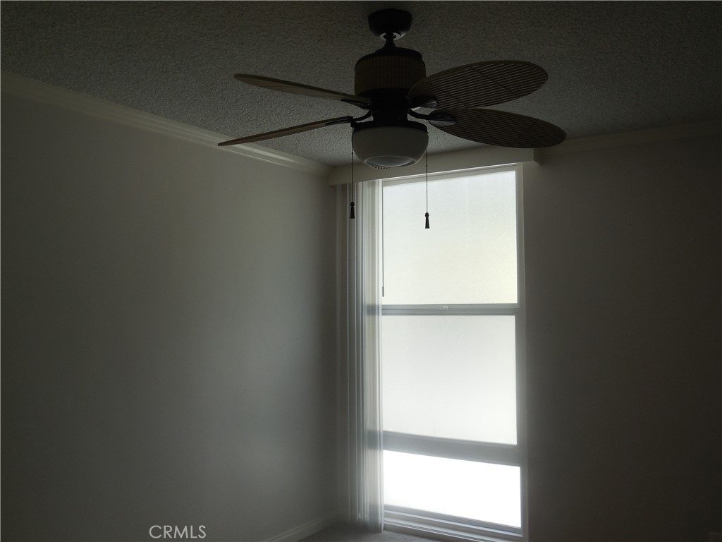 201 S La Esperanza R1