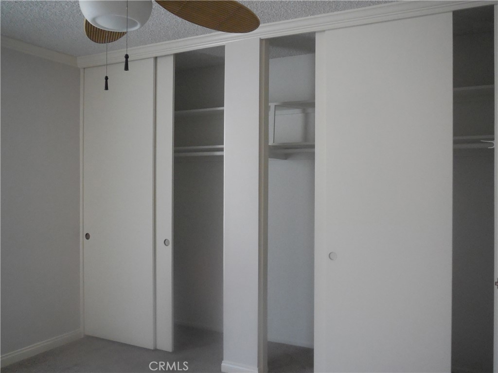 201 S La Esperanza R1