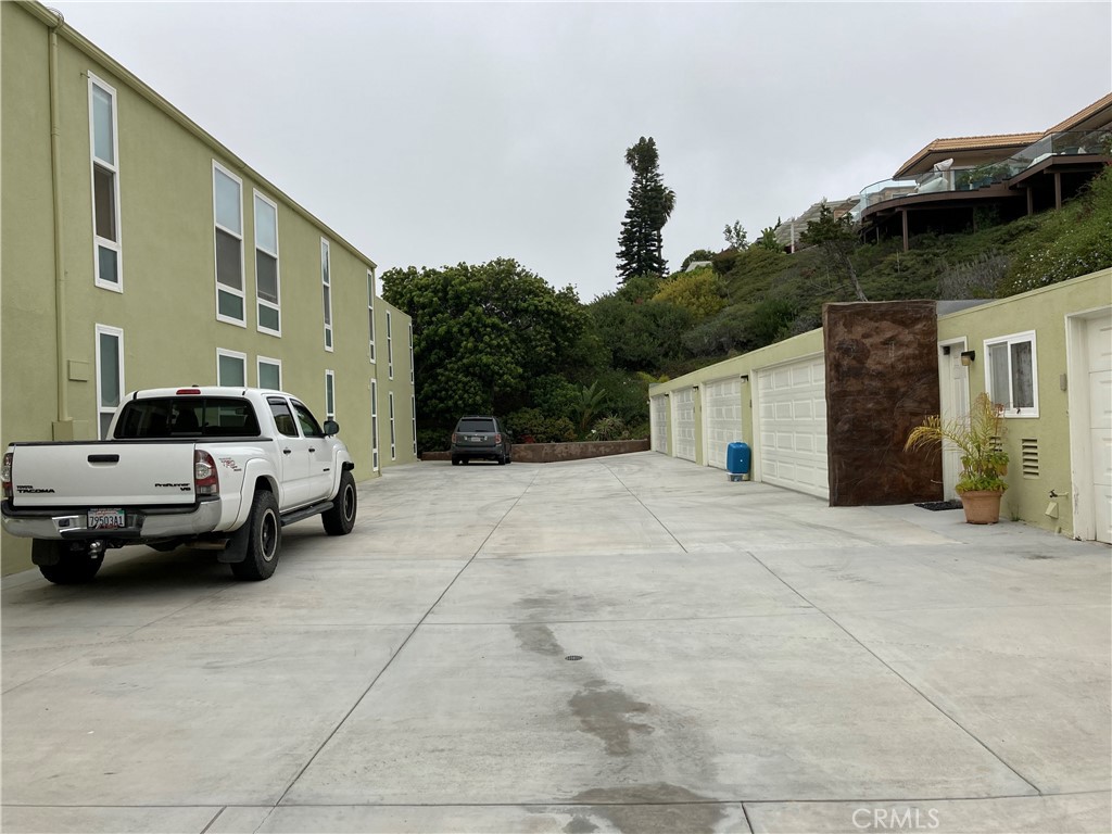 201 S La Esperanza R1