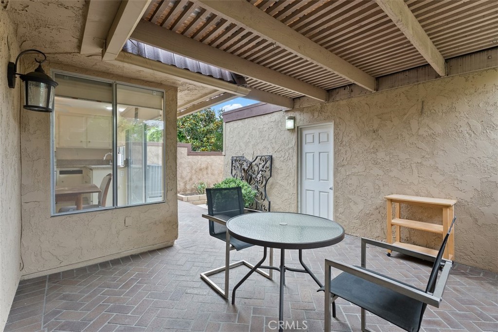 6814 Southampton Drive