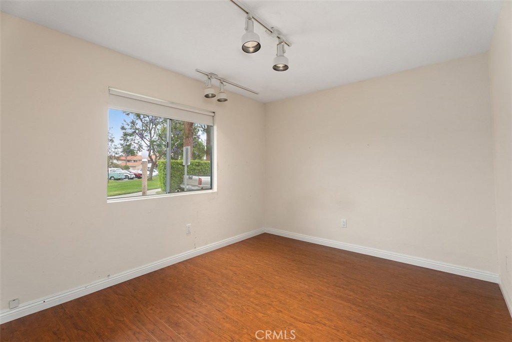 6814 Southampton Drive