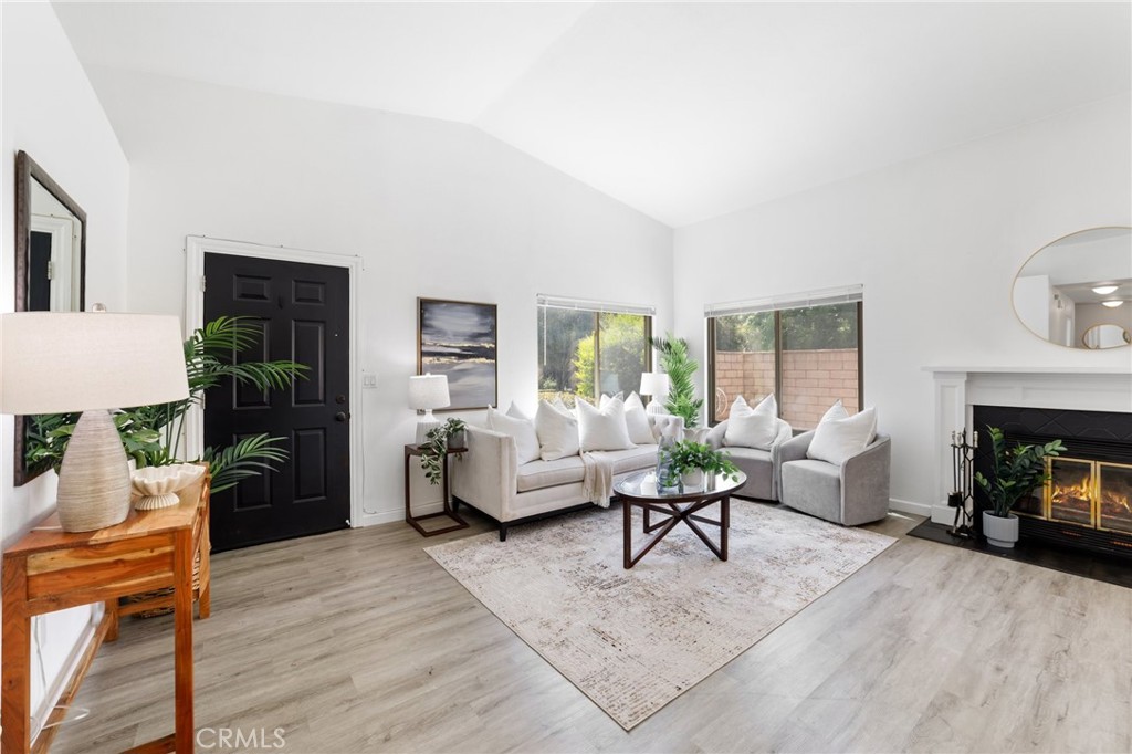 1024 Ardmore Circle
