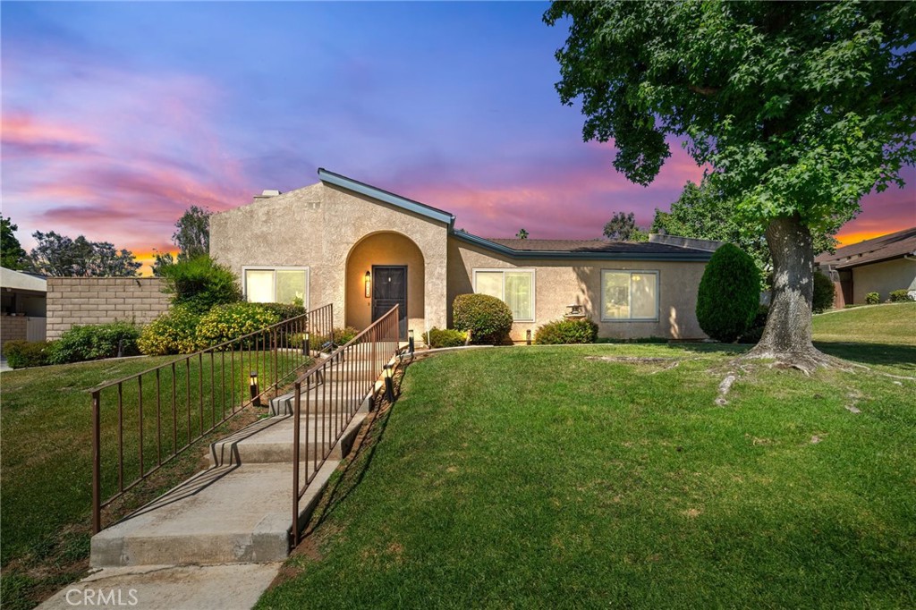 1024 Ardmore Circle