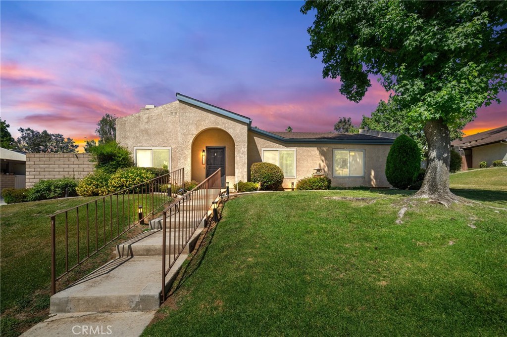 1024 Ardmore Circle