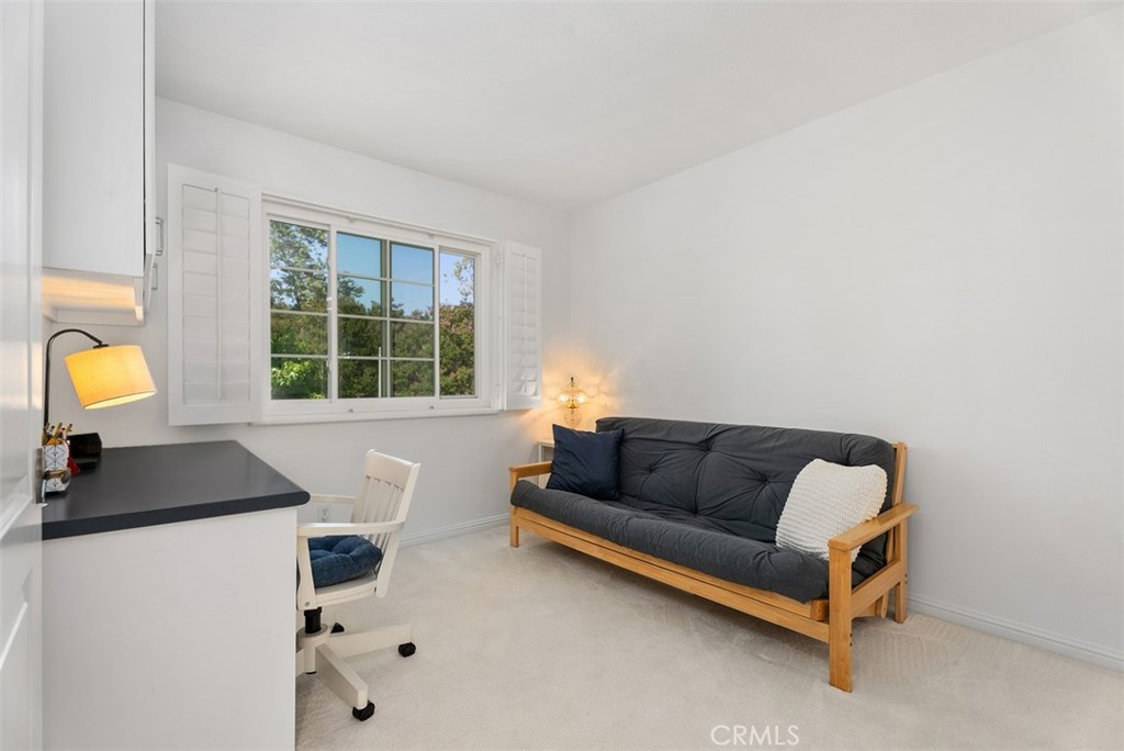 2303 Paseo Circulo