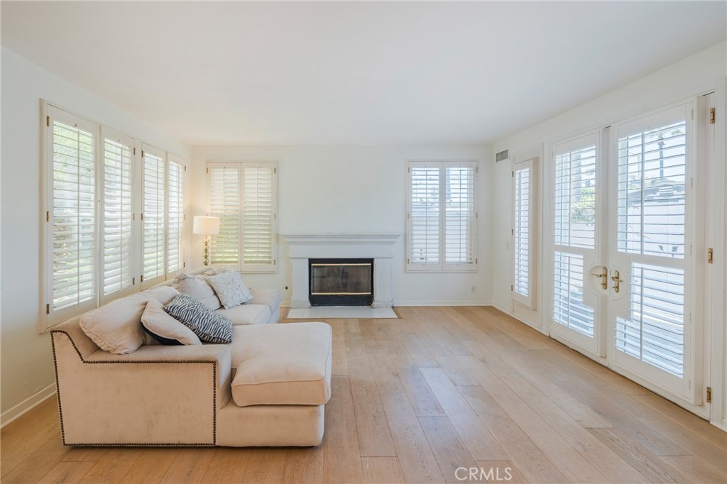 404 Goldenwest Street