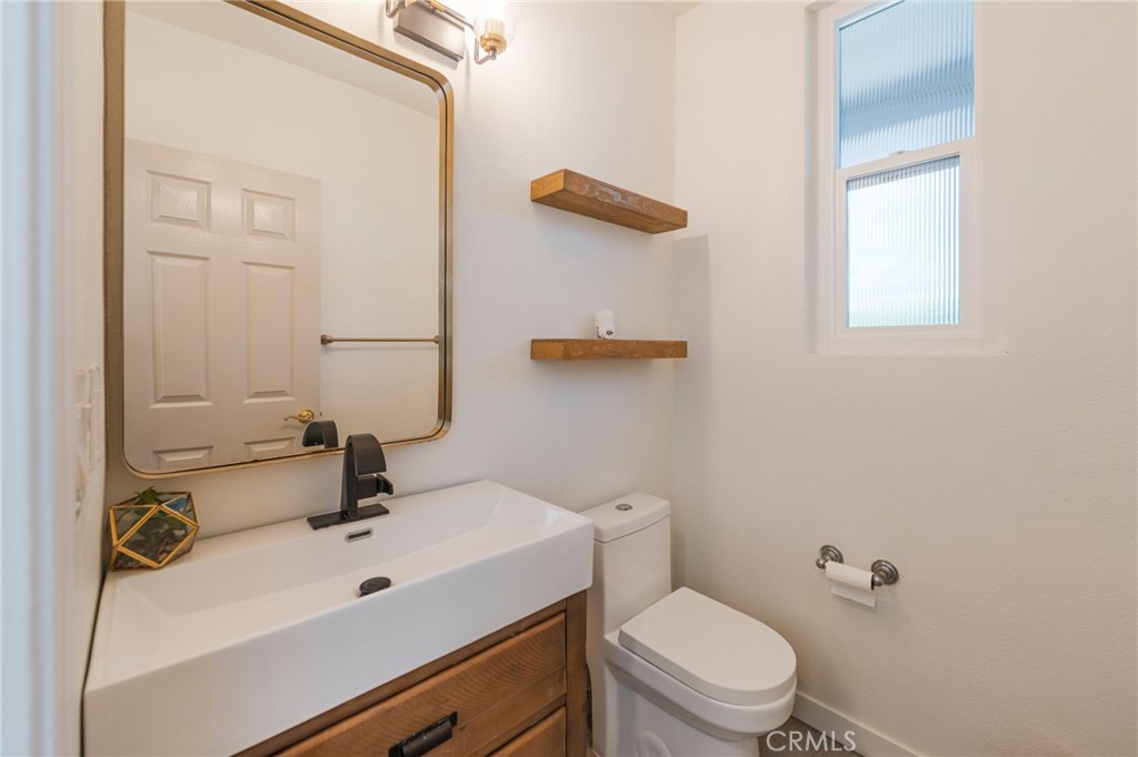 404 Goldenwest Street