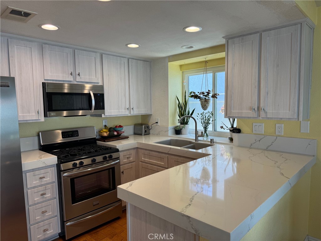 29996 Monticello Street