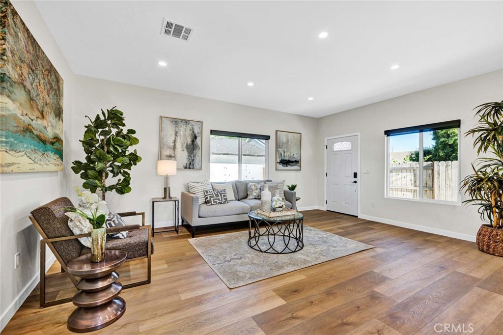 17373 Santa Maria Street