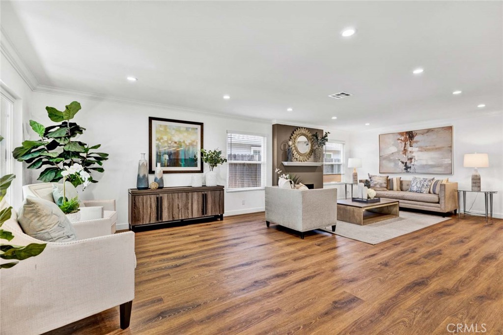 17373 Santa Maria Street