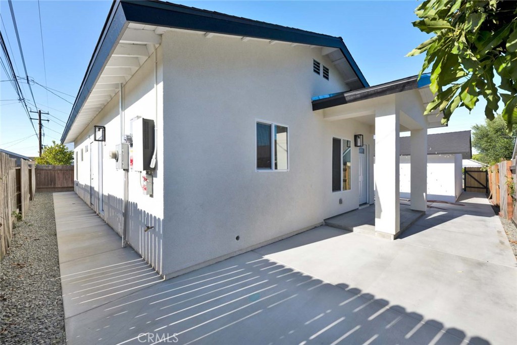 17373 Santa Maria Street