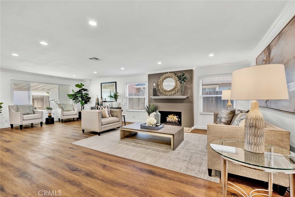 17373 Santa Maria Street