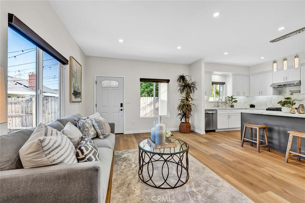 17373 Santa Maria Street