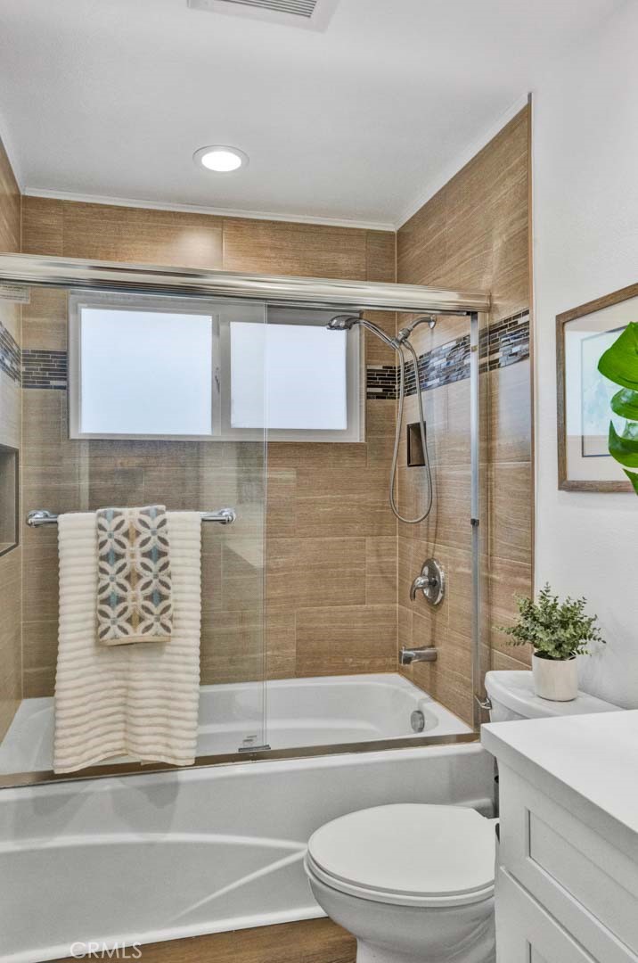 17373 Santa Maria Street