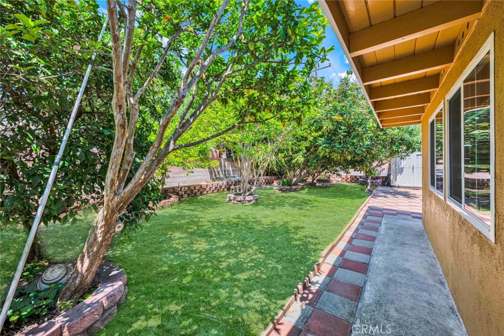 10449 Margarita Avenue