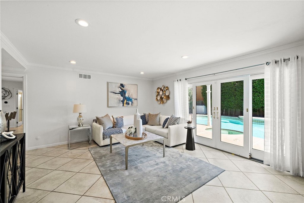 9168 El Azul Circle