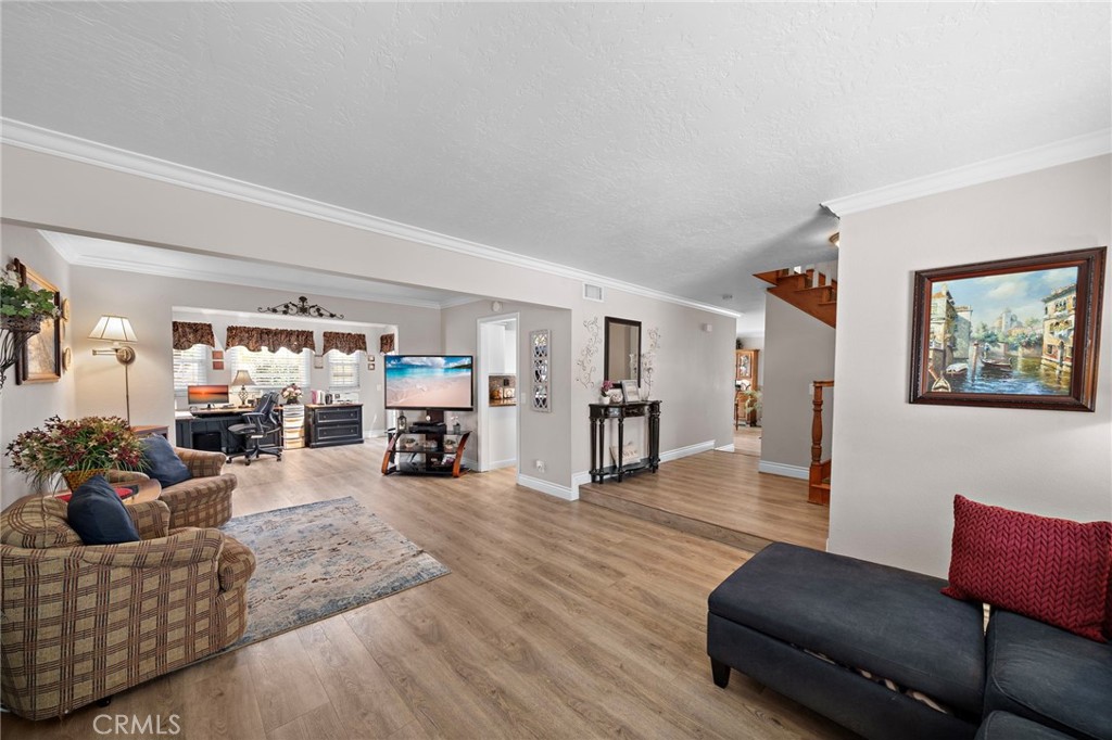 10667 La Bahia Avenue