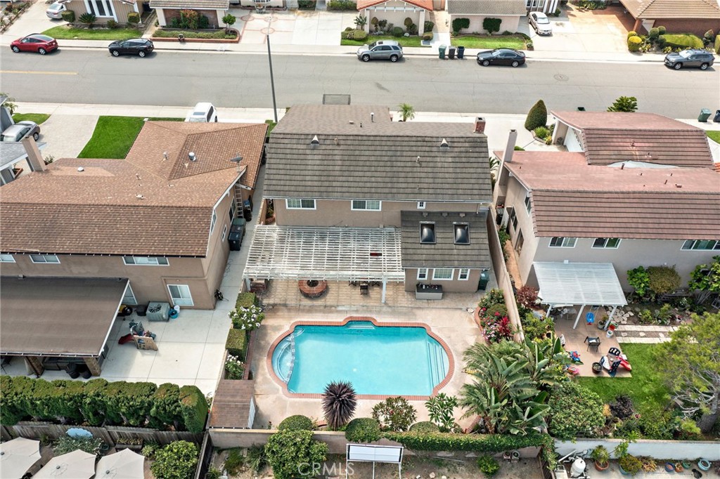 10667 La Bahia Avenue