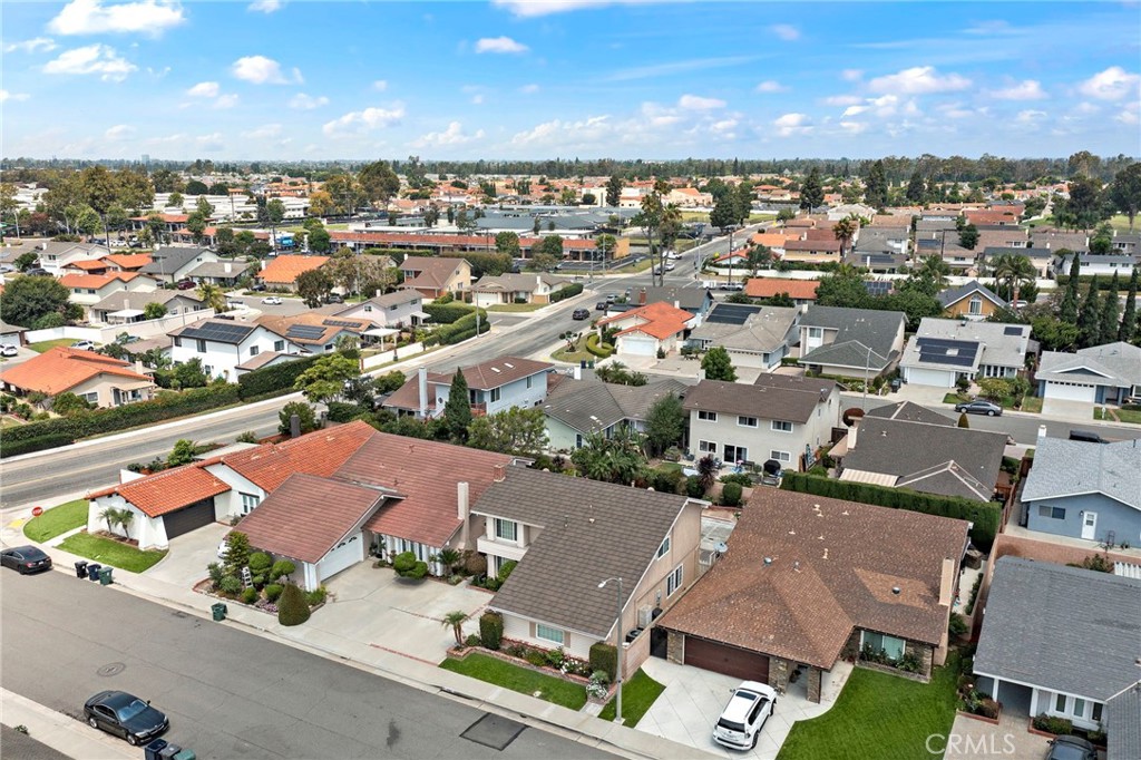 10667 La Bahia Avenue