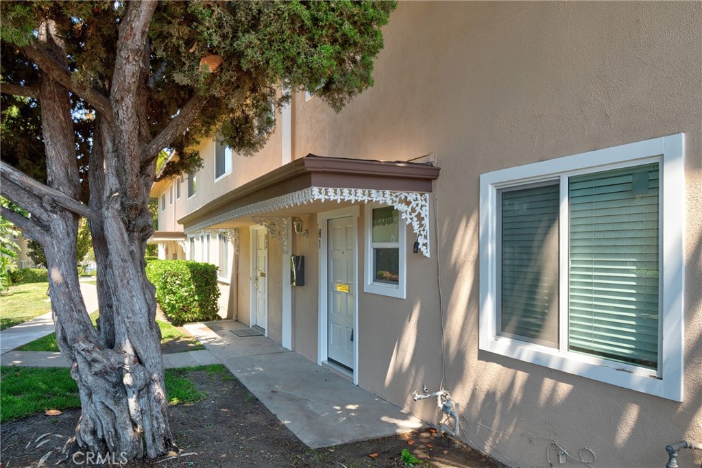 2525 N Bourbon Street H1