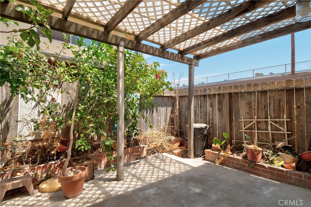 2525 N Bourbon Street H1