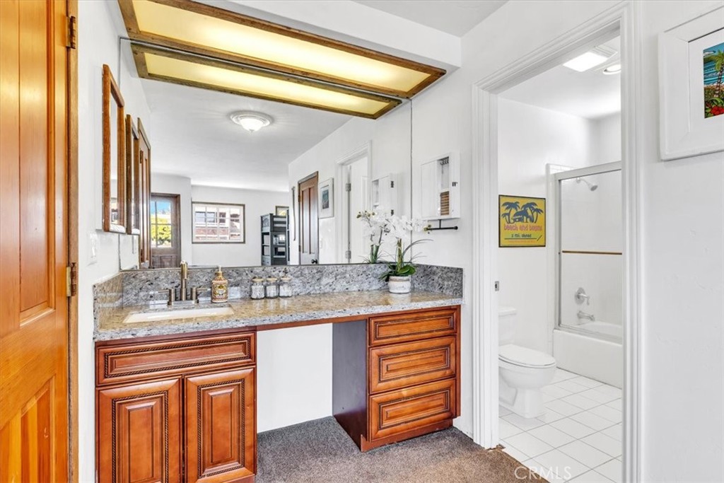 210 W Avenida Gaviota