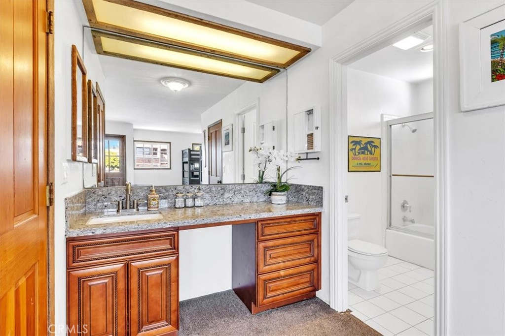 210 W Avenida Gaviota