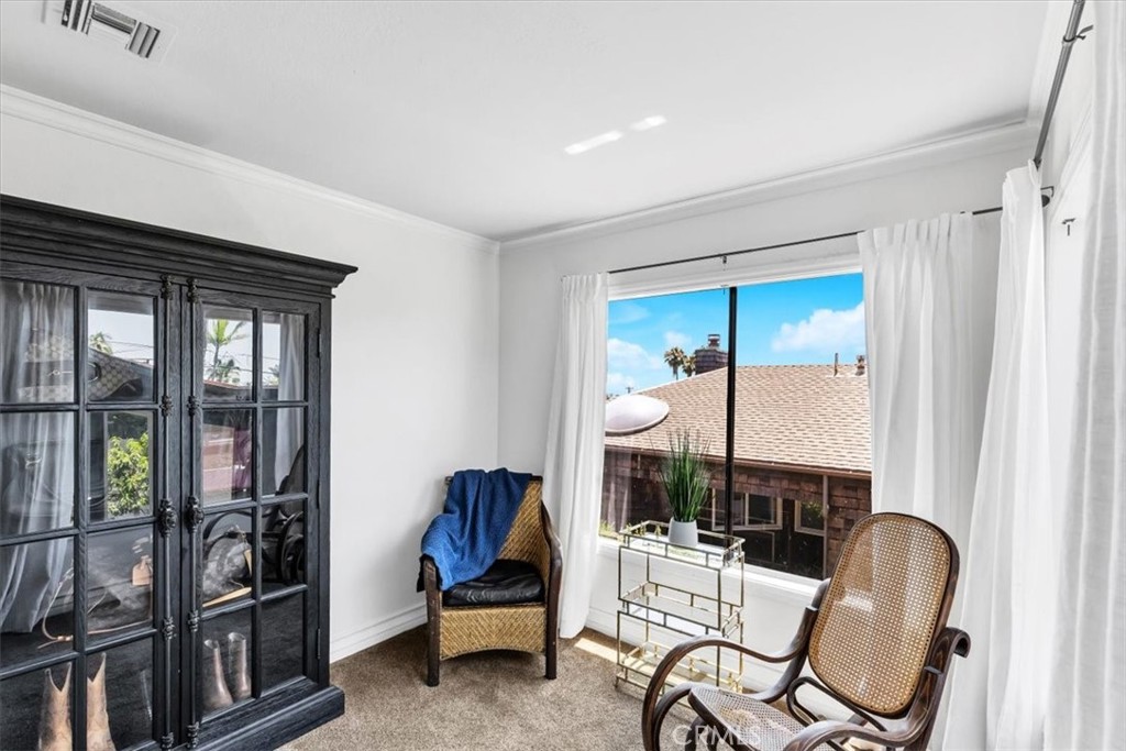 210 W Avenida Gaviota