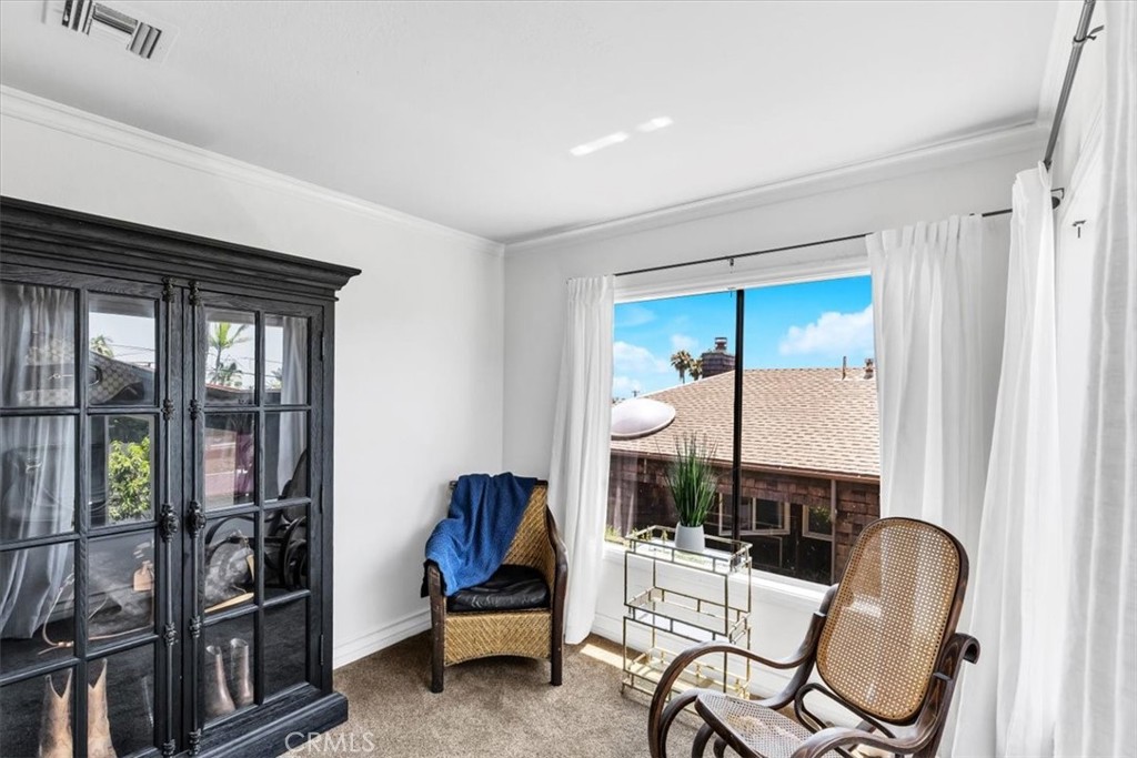 210 W Avenida Gaviota