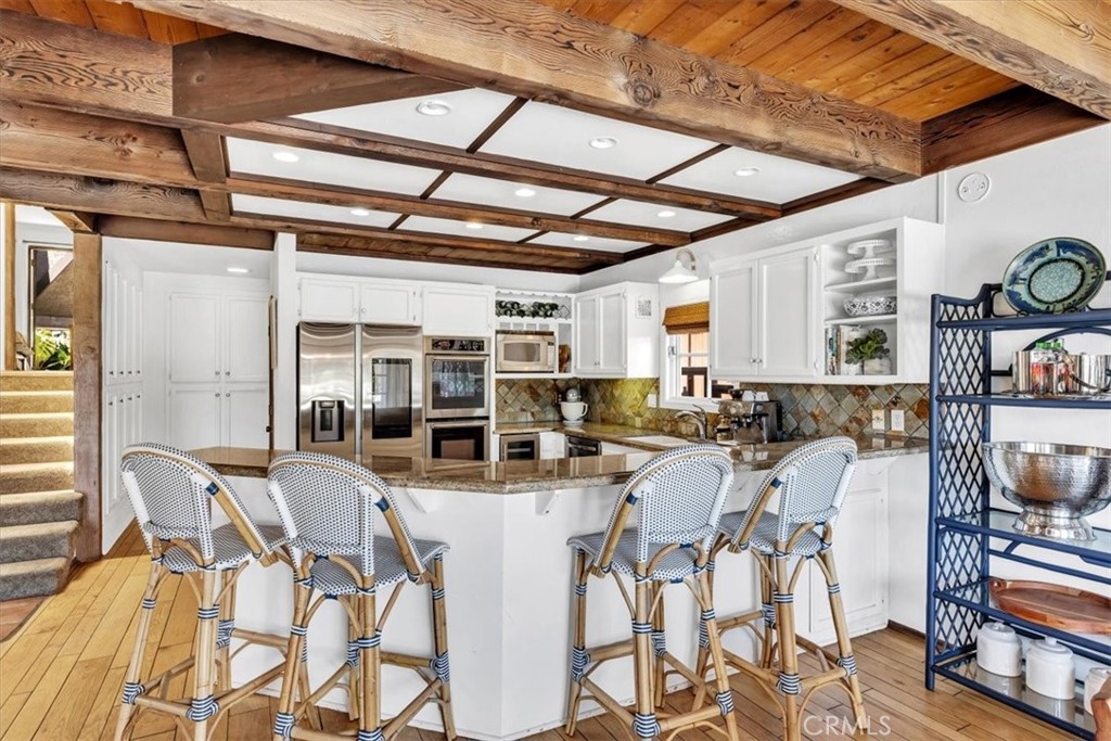 210 W Avenida Gaviota