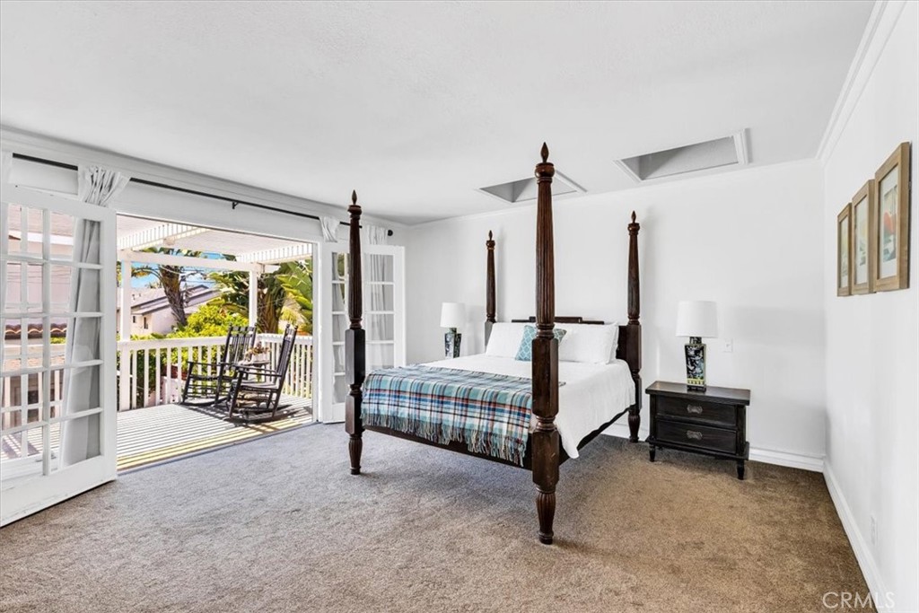 210 W Avenida Gaviota