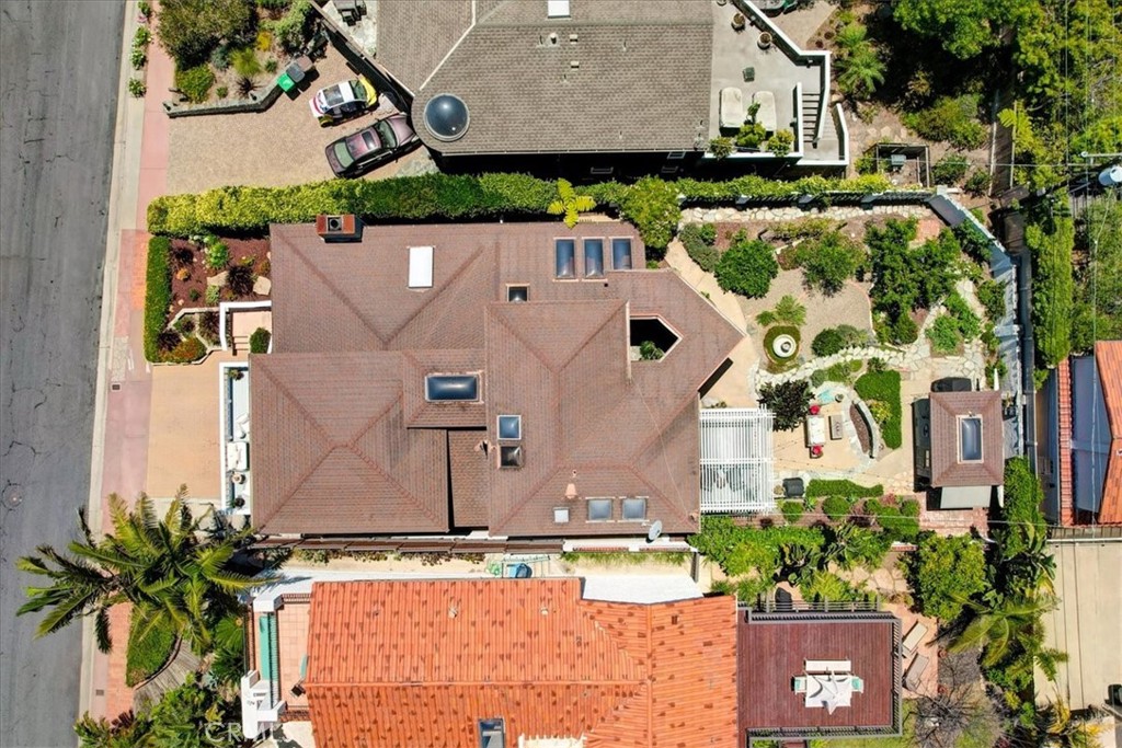 210 W Avenida Gaviota