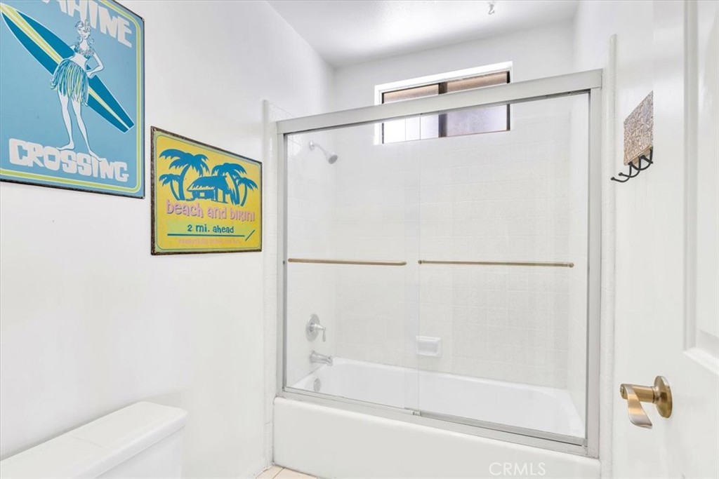 210 W Avenida Gaviota