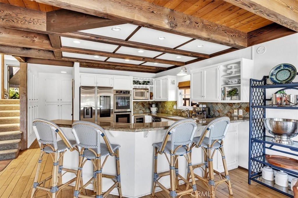 210 W Avenida Gaviota