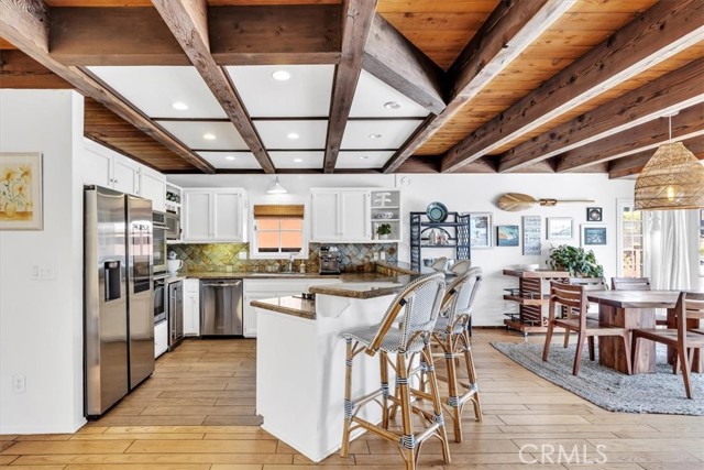 210 W Avenida Gaviota