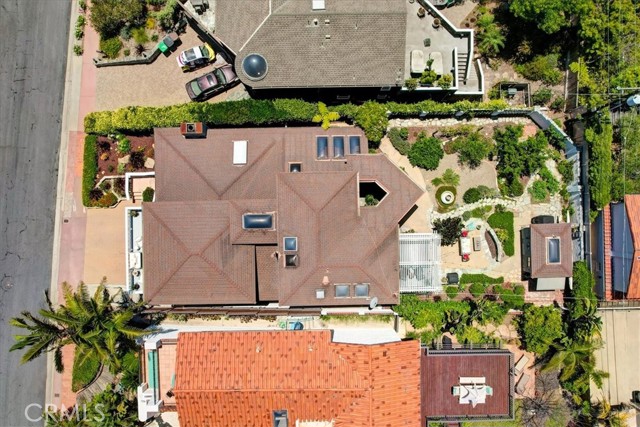 210 W Avenida Gaviota