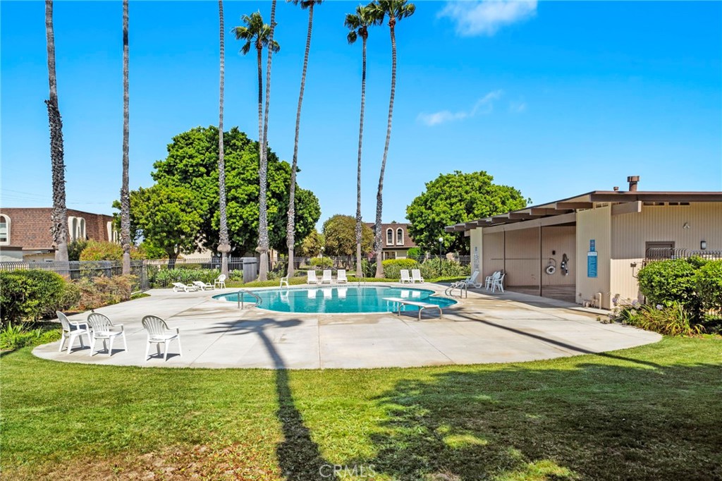 9745 Port Royal Circle