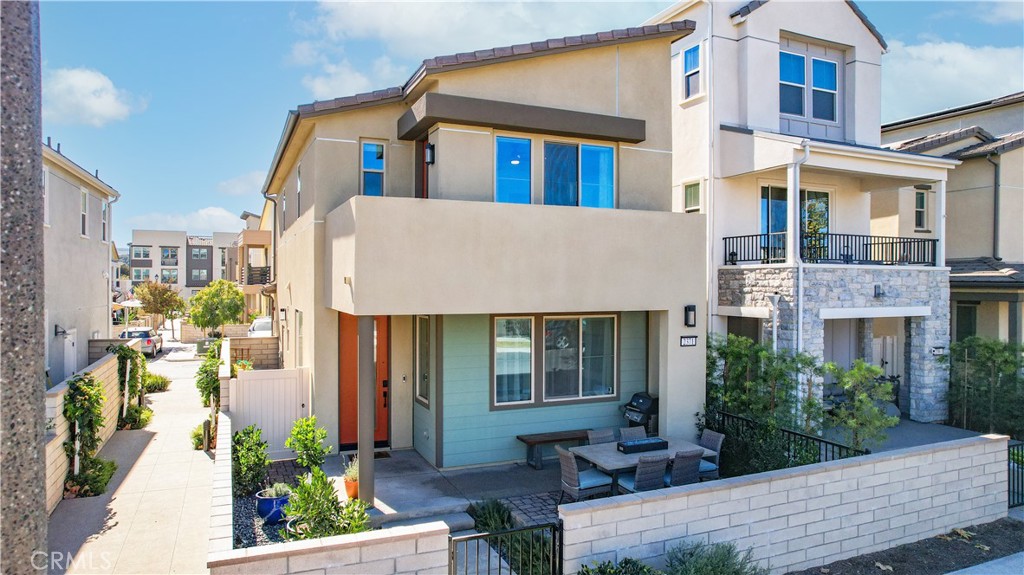 2371 Horseback Rd