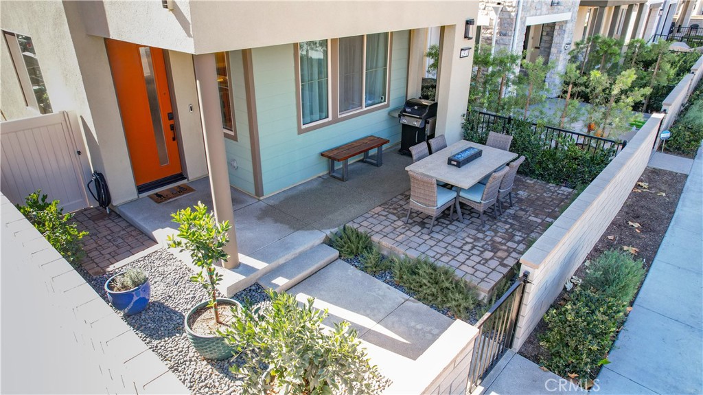 2371 Horseback Rd