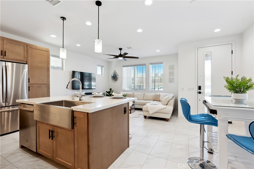 2371 Horseback Rd