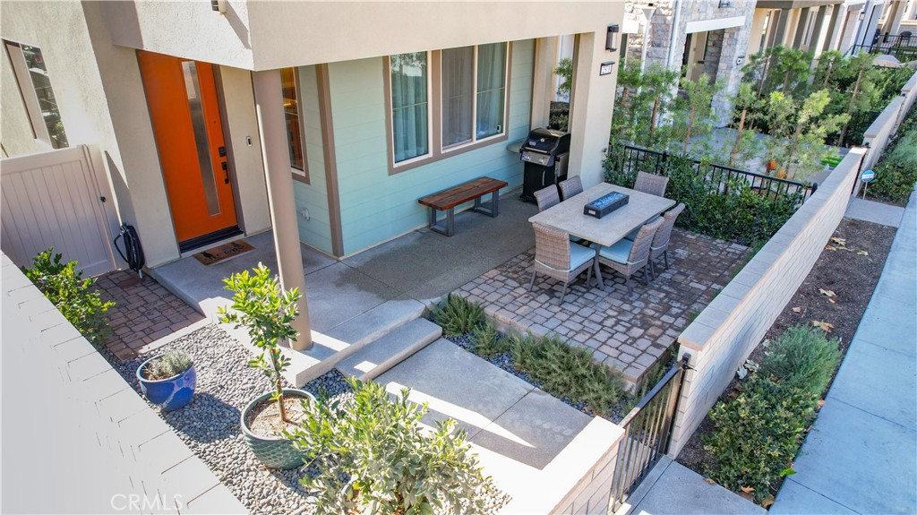 2371 Horseback Rd