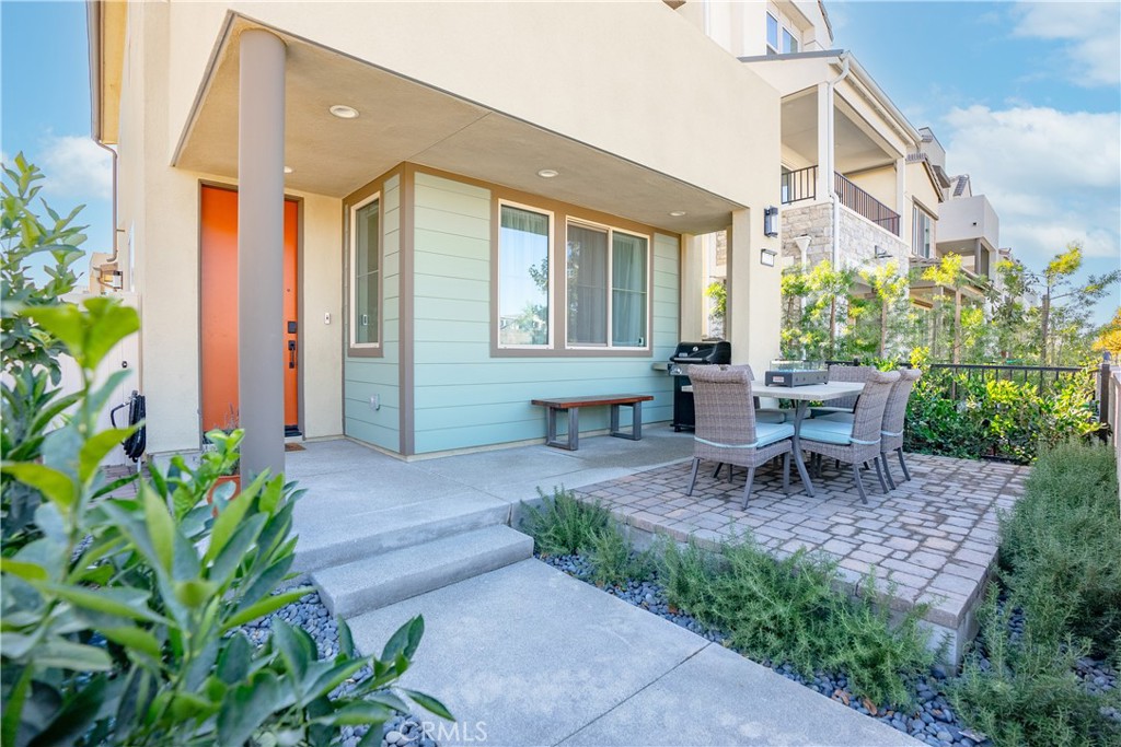 2371 Horseback Rd